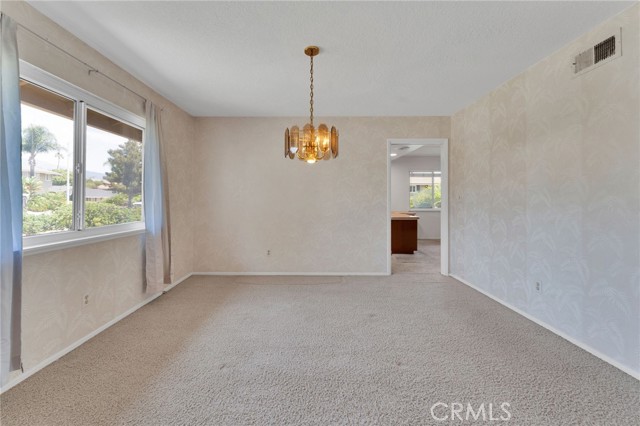 Detail Gallery Image 26 of 40 For 948 W Notre Dame St, Upland,  CA 91786 - 4 Beds | 2/1 Baths