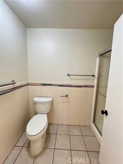 Detail Gallery Image 23 of 38 For 616 S Archer St, Anaheim,  CA 92804 - 5 Beds | 5/1 Baths