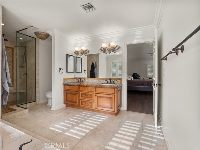 Detail Gallery Image 23 of 46 For 26675 Macmillan Ranch Rd, Canyon Country,  CA 91387 - 5 Beds | 4/1 Baths