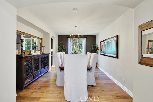 Image 11 of 60 For 29321 Via Zamora