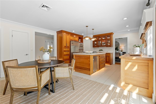 Image 26 of 73 For 4972 Park  