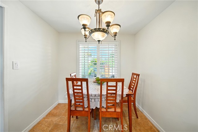17934 E Newburgh Street, Azusa CA: https://media.crmls.org/medias/806e0bc1-ef03-4e27-8afe-d526129d8454.jpg