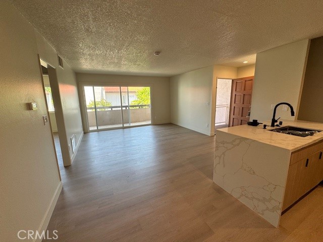 Detail Gallery Image 13 of 14 For 2501 W Sunflower #F12,  Santa Ana,  CA 92704 - 2 Beds | 2 Baths