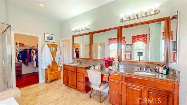 Detail Gallery Image 28 of 60 For 12305 Macintosh St, Apple Valley,  CA 92308 - 4 Beds | 2/1 Baths