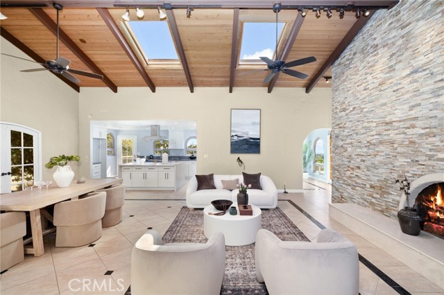 Detail Gallery Image 12 of 62 For 821 Guanajuato, Claremont,  CA 91711 - 5 Beds | 3 Baths