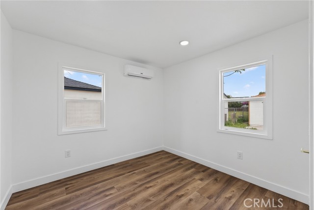 Detail Gallery Image 24 of 31 For 1095 E Phillips Blvd, Pomona,  CA 91766 - 2 Beds | 1 Baths