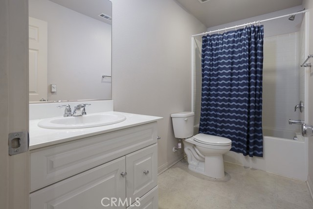 Detail Gallery Image 19 of 28 For 3606 E Avenue J3, Lancaster,  CA 93535 - 4 Beds | 3 Baths