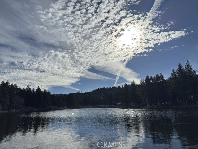 https://media.crmls.org/medias/8071e344-0607-4779-9e10-e0386d4a8403.jpg?preset=X-Large