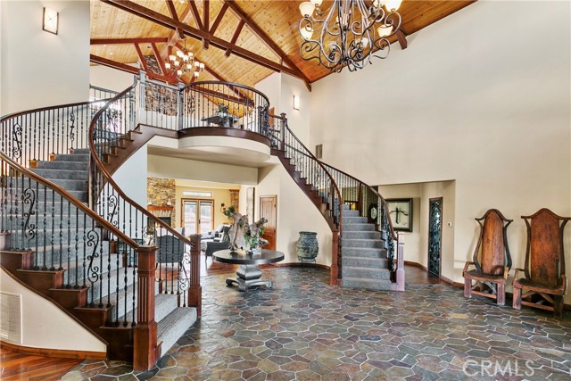 858 Fox Tower Way, Big Bear Lake CA: https://media.crmls.org/medias/80720dfb-fcc2-4e98-a9fa-d046762a5281.jpg