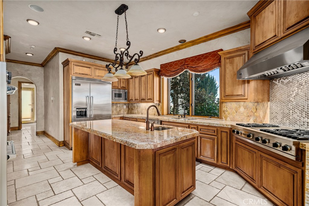 MLS #SR25050705 image #13