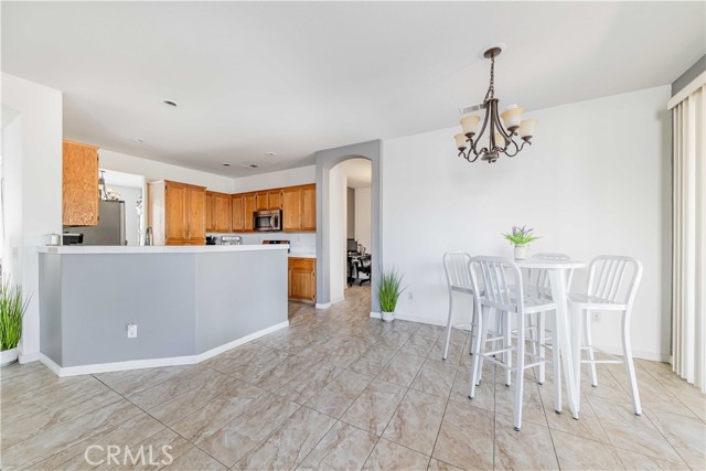 Detail Gallery Image 14 of 47 For 21770 Calle Prima, Moreno Valley,  CA 92557 - 4 Beds | 2 Baths