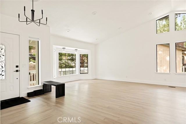 Image 3 of 57 For 30260 Gremlin Court