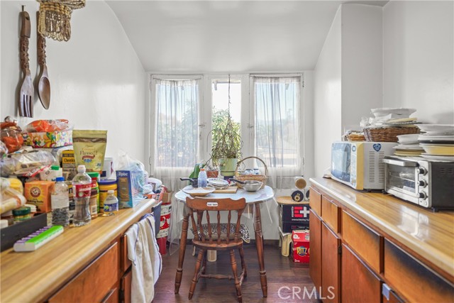 Detail Gallery Image 19 of 40 For 2149 Fargo St, Los Angeles,  CA 90039 - 2 Beds | 1 Baths