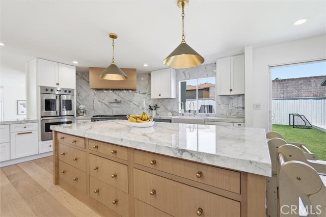 845 11th, Manhattan Beach, California 90266, 5 Bedroom Bedrooms, 0 ,5 BathroomBathrooms,Residential,For Sale,11th,0,SB26187446