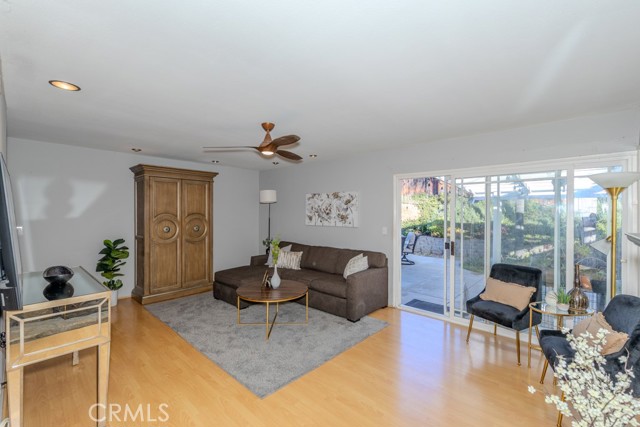 Detail Gallery Image 7 of 36 For 130 N Lohrum, Anaheim Hills,  CA 92807 - 4 Beds | 2 Baths