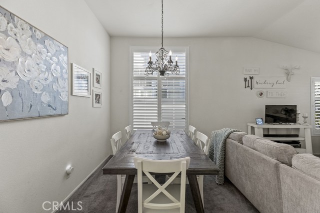 Detail Gallery Image 12 of 44 For 565 Rosalinda Dr, Oxnard,  CA 93030 - 3 Beds | 2 Baths