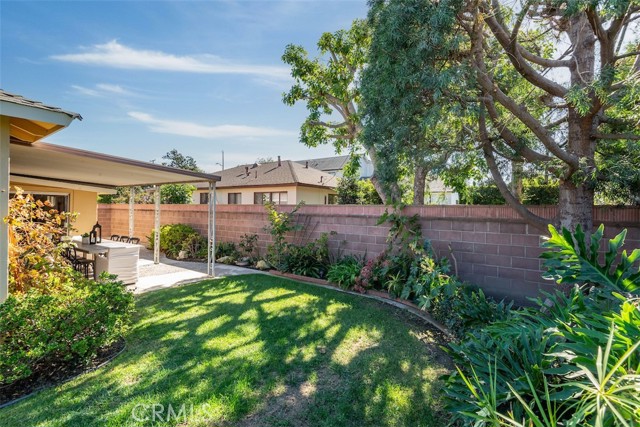 Detail Gallery Image 24 of 30 For 1951 Snowden Ave, Long Beach,  CA 90815 - 3 Beds | 2 Baths