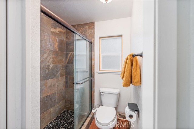 Detail Gallery Image 9 of 57 For 7082 Hites Cove Rd, Mariposa,  CA 95338 - 3 Beds | 2 Baths