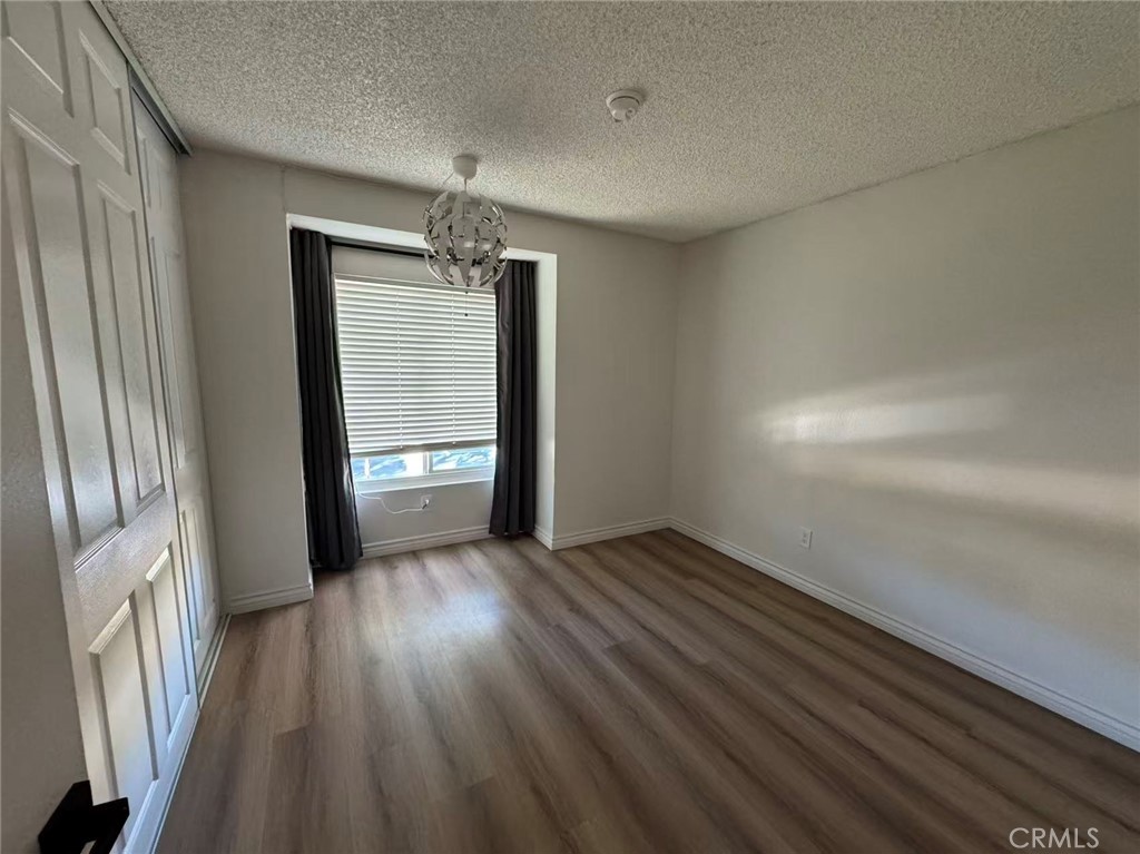 MLS #OC25280877 image #16