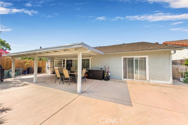 5709 Holly Ridge Drive, Camarillo CA: https://media.crmls.org/medias/80769b48-9db6-4d90-b4fe-9bf1b80d852a.jpg