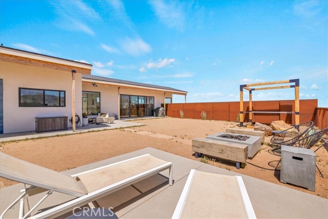 3170 Wesley Road, Joshua Tree CA: https://media.crmls.org/medias/8076e843-00cd-44f4-b450-0ad2d6fd78c0.jpg