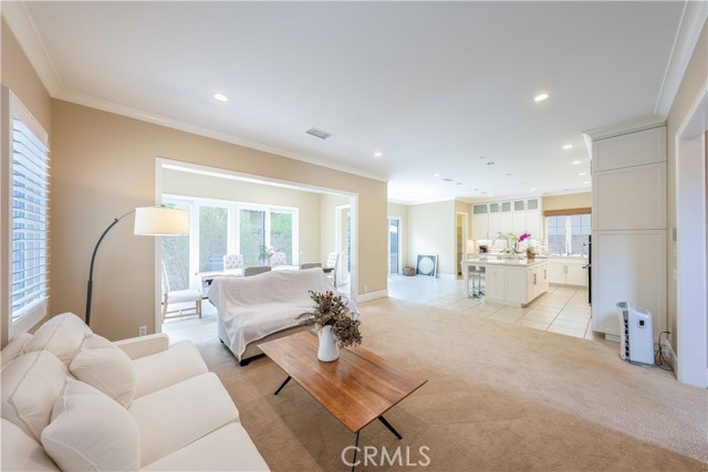 Detail Gallery Image 6 of 46 For 51 Thoroughbred, Irvine,  CA 92602 - 4 Beds | 3 Baths