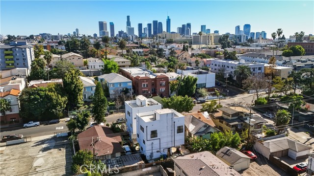 Detail Gallery Image 16 of 22 For 121 1/2 S Coronado St, Los Angeles,  CA 90057 - – Beds | – Baths