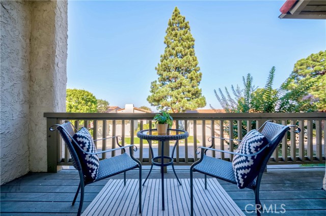 97 Aspen Way, Rolling Hills Estates, California 90274, 3 Bedrooms Bedrooms, ,2 BathroomsBathrooms,Residential,Sold,Aspen,SB21222569