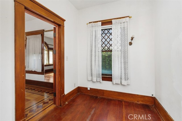 Detail Gallery Image 10 of 40 For 4771 Victoria Ave, Riverside,  CA 92507 - 5 Beds | 2 Baths