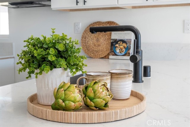 Detail Gallery Image 27 of 39 For 3162 L St, San Diego,  CA 92102 - 2 Beds | 1 Baths