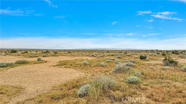 Detail Gallery Image 1 of 16 For 7 State Highway 58, Hinkley,  CA 92347 - – Beds | – Baths