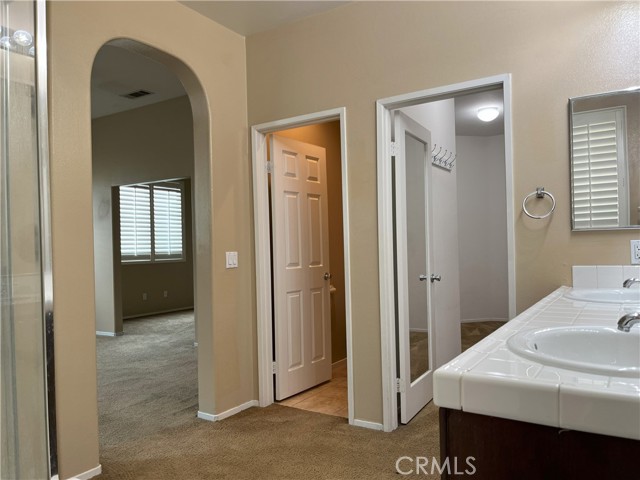 Detail Gallery Image 12 of 21 For 12758 Royal Palm Ln, Riverside,  CA 92503 - 4 Beds | 2 Baths