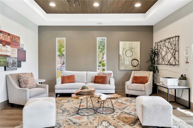 5325 Pacific Terrace, Hawthorne CA: https://media.crmls.org/medias/807a140c-c273-42ba-9b90-4f7bab116add.jpg