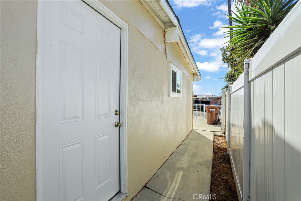 MLS #CV25245593 image #19