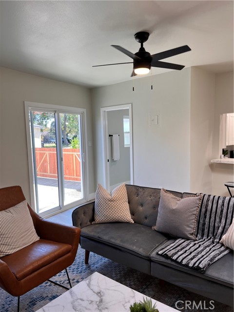 Detail Gallery Image 19 of 27 For 1219 W Maddox, Long Beach,  CA 90810 - 3 Beds | 2 Baths