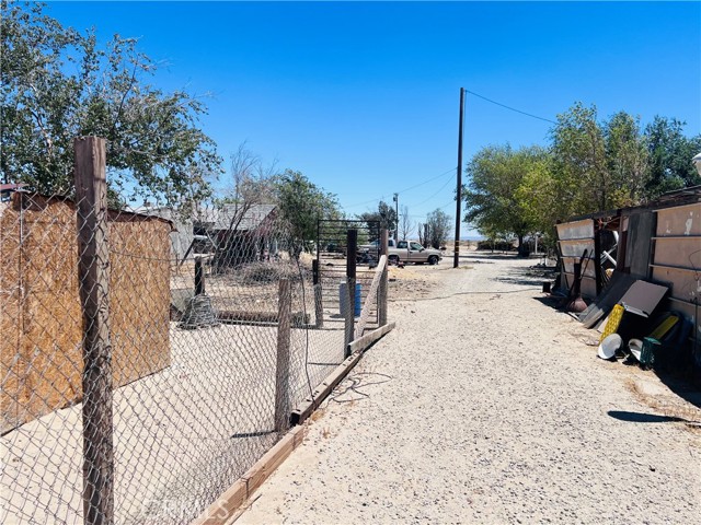 50137 40TH STREET WEST, Lancaster CA: https://media.crmls.org/medias/807bdce6-c1a9-4629-ad6b-f730f29d6a9f.jpg