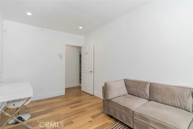 7315 Jamieson Avenue, Reseda CA: https://media.crmls.org/medias/807c3edf-6516-4e08-a17f-3a7849d3bed0.jpg