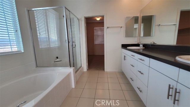 Detail Gallery Image 25 of 35 For 22056 Windham Way, Saugus,  CA 91350 - 4 Beds | 3 Baths