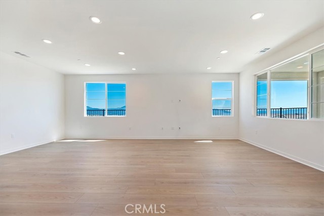 28903 Terrane Court, Canyon Country CA: https://media.crmls.org/medias/807e081b-2b7f-406d-8035-ed10f330b424.jpg