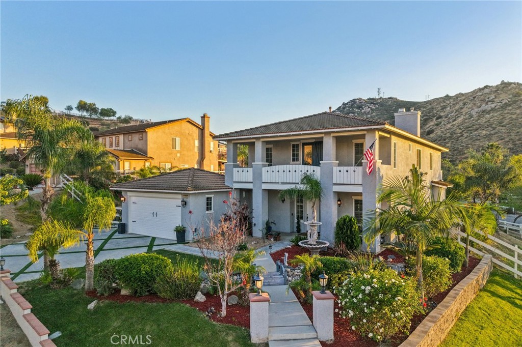 2920 Crestview Drive