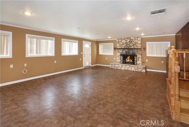 1241 E Mayfair Avenue, Orange CA: https://media.crmls.org/medias/80811779-8073-404a-9f76-2d0572733df3.jpg