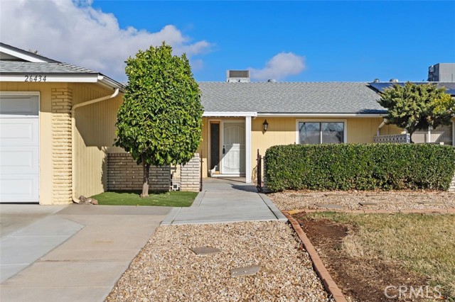 26434 Mccall Boulevard, Menifee CA: https://media.crmls.org/medias/8082e0fa-1e66-4bee-b0c6-4041edf69cdf.jpg