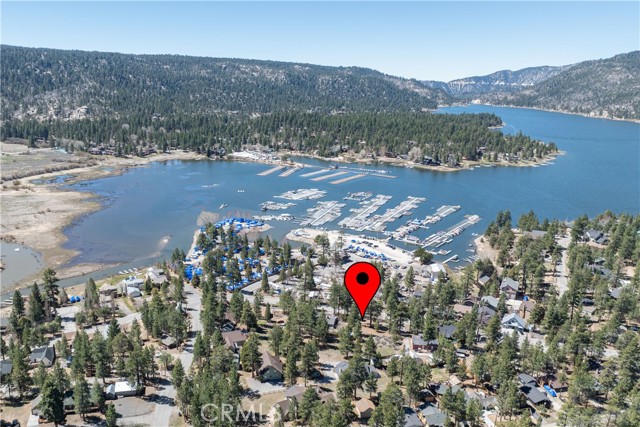 Detail Gallery Image 14 of 18 For 351 Edgemoor, Big Bear Lake,  CA 92315 - – Beds | – Baths