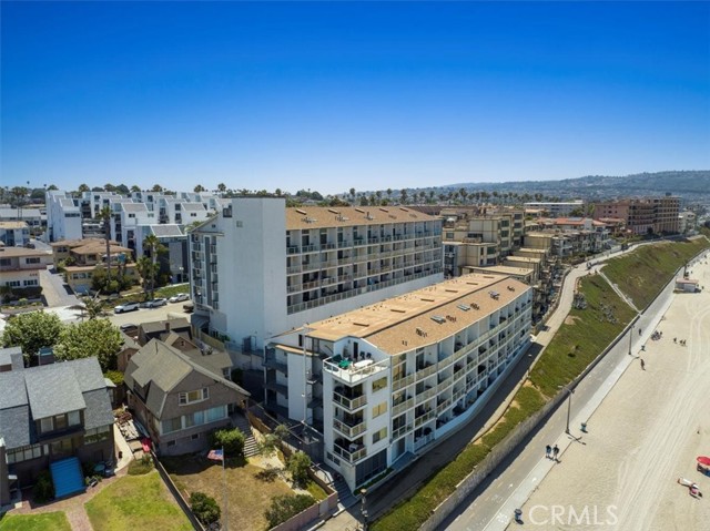 615 Esplanade, Redondo Beach, California 90277, 1 Bedroom Bedrooms, 0 ,1 BathroomBathrooms,Residential,For Sale,Esplanade,0,SB26036379