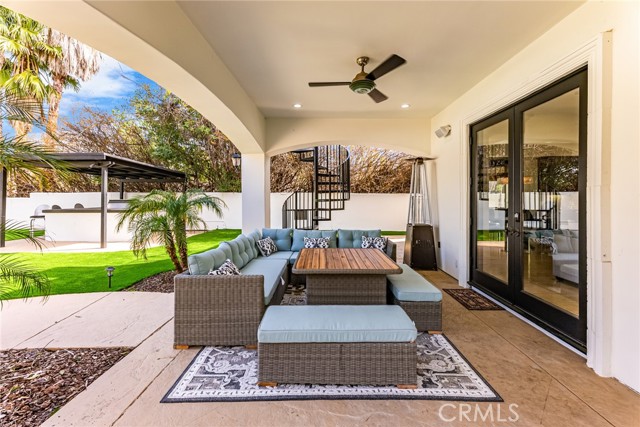 23123 Oxnard Street, Woodland Hills CA: https://media.crmls.org/medias/80842ef1-2030-48a5-9851-c633d6bbb7a1.jpg