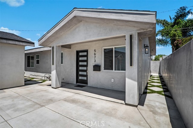 5671 Vonnie Lane, Cypress CA: https://media.crmls.org/medias/80851243-765d-446e-862c-481a8c7f22f0.jpg