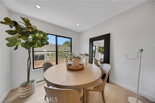4618 Sharynne Lane, Torrance CA: https://media.crmls.org/medias/80864e4e-c2bb-411b-aef1-40fa0af58cb9.jpg
