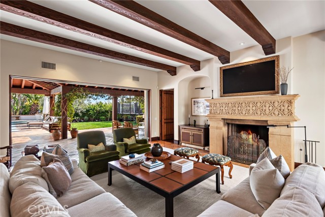 1 Overlook Drive, Ladera Ranch CA: https://media.crmls.org/medias/8087bb98-17eb-41f3-a114-f3acb3477818.jpg