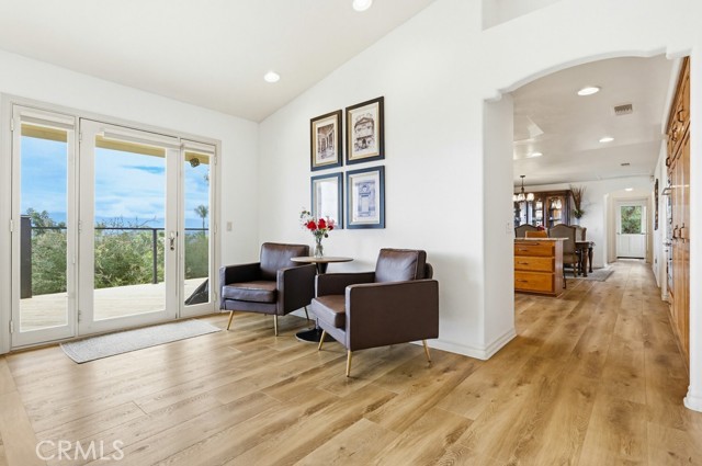 Detail Gallery Image 10 of 55 For 28572 Meadow Mesa Ln, Escondido,  CA 92026 - 4 Beds | 5/1 Baths