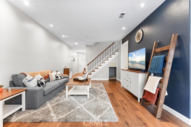 Front Image Thumbnail for CRNP25266981